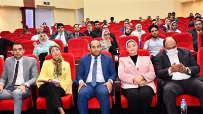 الشباب والرياضة تنظم لقاء حوارياً حول قانون المجلس المحلي المصري