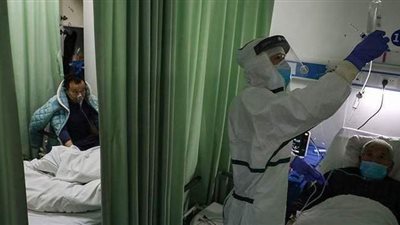 انخفاض إصابات فيروس كورونا لـ١٤ حالة بمستشفى أسيوط الجامعي