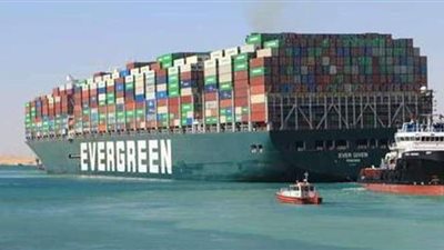 خالد أبو بكر: حافظنا على الحقوق المشروعة لقناة السويس في أزمة 