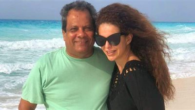 دنيا عبد العزيز لـ عادل مبارز: 