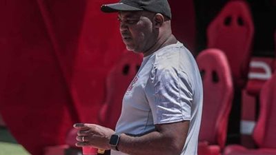 الأهلى يؤجل حسم ملف الأجانب لنهاية الموسم