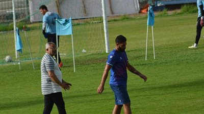 بيراميدز يخاطب سيراميكا لضم 