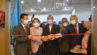 افتتاح معرض مشروعات التخرج لطلاب فنون تطبيقية بنها