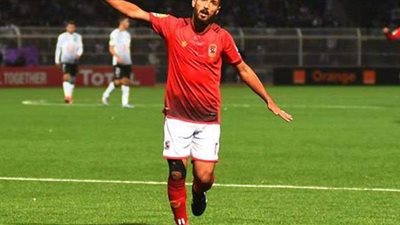 نادر شوقي ينهي الجدل حول اعتزال وليد سليمان