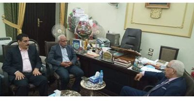 عبد المنعم الجمل يلتقي وكيل لجنة القوى العاملة بمجلس الشيوخ