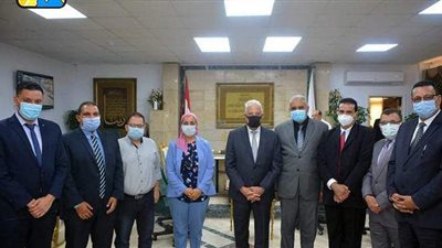 محافظ جنوب سيناء يلتقي لجنة التنظيم والإدارة