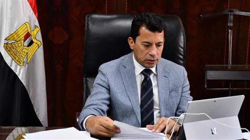 أشرف صبحي وزير الشباب