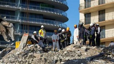 بعد انتشال 18 جثة جديدة.. ارتفاع حصيلة ضحايا مبنى فلوريدا المنهار إلى 54 شخصا