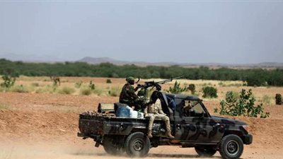 مسلحون يقتلون 18 شخصا في قرية بشمال شرق نيجيريا