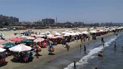 بث مباشر.. كيفية قضاء يوم على شاطئ بورسعيد لأسرة كاملة بـ100جنيه