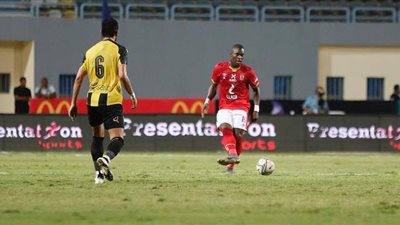 التعادل السلبي يسيطر على لقاء الأهلي والمقاولون بعد مرور 15 دقيقة