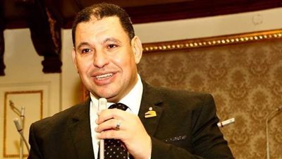 السجن مش كفاية.. برلماني يطالب بوضع عقوبات إضافية ضد مرتكبي التنقيب عن الآثار