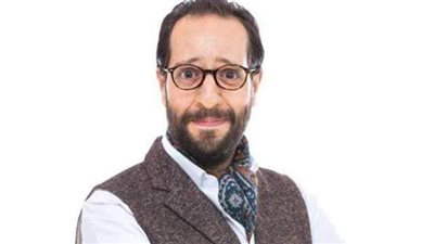 أحمد أمين يشيد بالجناح الخاص لـ«الطفل» في معرض الكتاب | فيديو