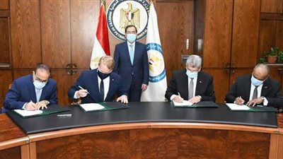 وزير البترول يشهد توقيع اتفاقيات للتعاون مع بكتل الأمريكية