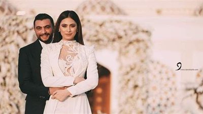 هاجر أحمد بعد عقد قرانها: 