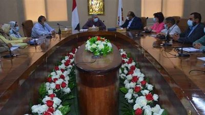 محافظ الوادي الجديد يزف بشرى سارة للمتقدمين لوظائف شركة مياه الشرب