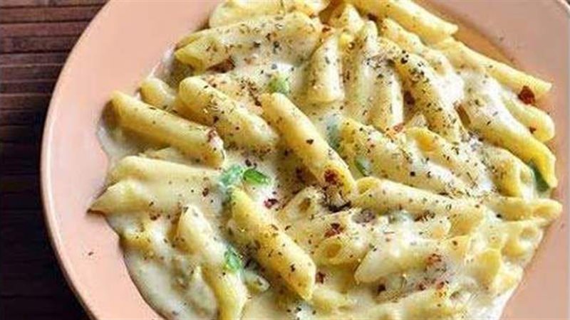 المكرونة بالوايت