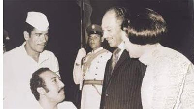 رحلت أم الأبطال والشهداء.. أحد مصابي حرب أكتوبر ينعى جيهان السادات