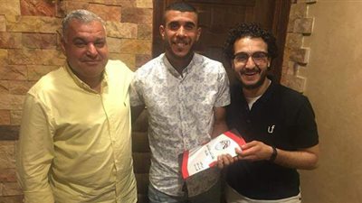 أبو قير للأسمدة يدعم صفوفه بـ محمد نجاتي لاعب المنصورة