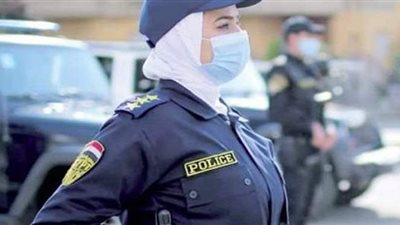 انتشار الشرطة النسائية بمحيط لجان امتحانات الثانوية العامة 2021 بالقاهرة والجيزة