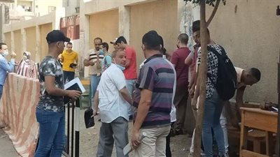 تشديدات أمنية أمام لجان الثانوية العامة بالشرقية مع بدء توافد الطلاب | صور