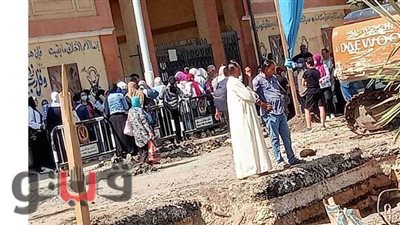 أعمال حفر خطرة بمحيط لجان امتحانات مدرسة جمال عبد الناصر بالفيوم