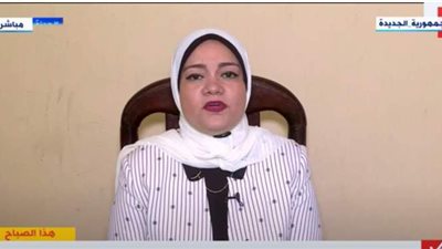 الأم تلعب دورا كبيرا في العامل النفسي لأولادها أثناء فترة الامتحانات