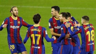 خرج  من حسابات كومان.. برشلونة يعلن رحيل لاعبه إلى خيتافي