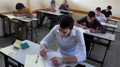 الصحة: الدفع بـ 2156 سيارة إسعاف بمحيط لجان امتحانات الثانوية العامة