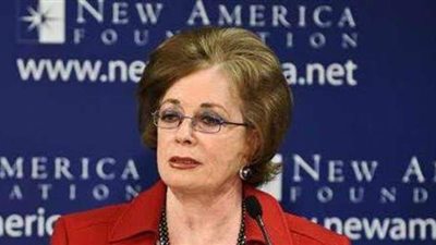 الرئيس السيسي يشارك في الجنازة العسكرية للسيدة جيهان السادات