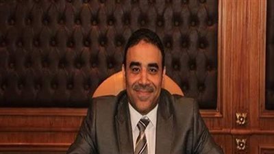 طبيب يحذر: استخدام الموبايل يسبب أمراضا سرطانية في هذه الحالة | فيديو