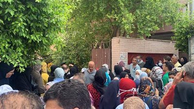 بث مباشر | طالبات الثانوية العامة بالمنصورة: الامتحان من خارج المنهج