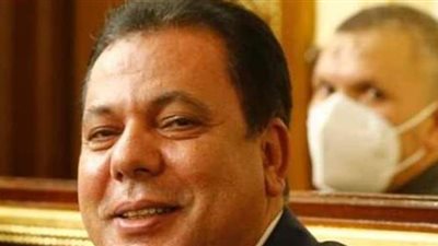 برلماني يحذر من الإفراط فى تناول الفيتامينات دون استشارة الطبيب