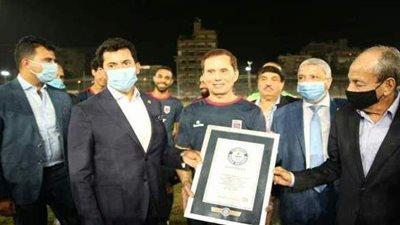 نادي 6 أكتوبر من دخول موسوعة جينيس للهبوط لدوري القسم الرابع