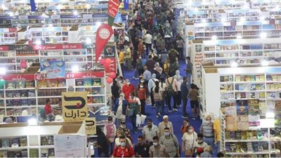 123 ألف زائر في اليوم العاشر لمعرض القاهرة الدولي للكتاب