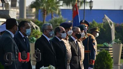 40 صورة ترصد جنازة جيهان السادات