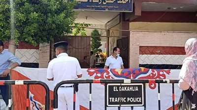 توافد طلاب الأدبي على لجان امتحانات الثانوية العامة بالدقهلية | فيديو وصور