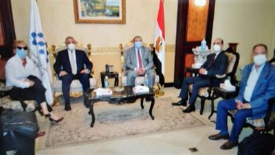 محافظ سوهاج يستقبل وزير القوى العاملة.. اعرف تفاصيل الزيارة