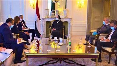 وزيرة التجارة: جذب استثمارت فرنسية لمصر بقطاعات الاتصالات والمركبات الكهربائية وتكرير السكر