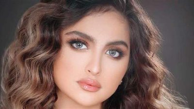 بعد انتهاء النزاع القضائي بين حلا الترك ووالدتها.. سبب إلغاء عقوبة الحبس على منى السابر