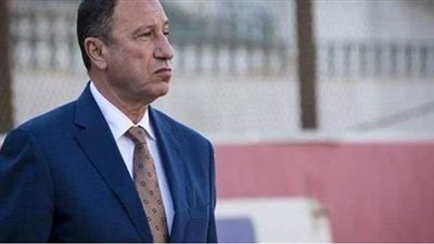 الخطيب يحضر مباراة الأهلي والمقاصة