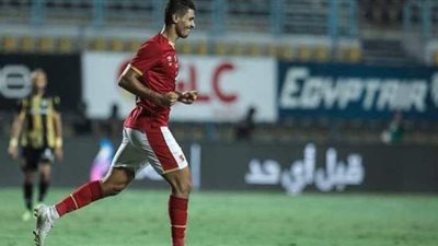 محمد شريف يسجل الهدف رقم 13 مع الأهلى بالدوري ويتخطى بن شرقى