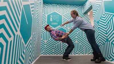 ما تراه العين لا يدركه الدماغ.. متحف الأوهام في إيطاليا مشاهد تدير الرأس | صور