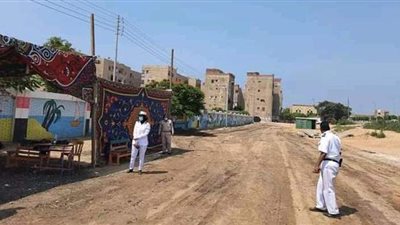 هدوء أمام لجان الثانوية العامة بالشرقية.. وغياب تام لأولياء الأمور | صور