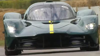 أفضل السيارات الخارقة لعام 2021 في مهرجان «جودوو للسرعة» | فيديو