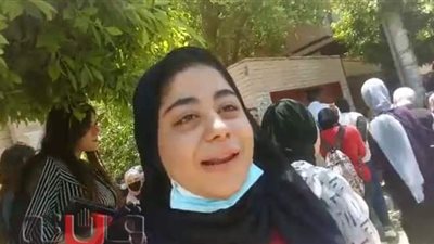 طالبة بالشعبة الأدبية في المنصورة: امتحان الإيطالي ٣٣ سؤالا في مستوى الطالب المتوسط| فيديو