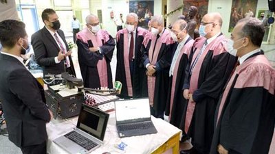 جامعة المنصورة تكرم 87 من علمائها وباحثيها خلال عيد العلم الثاني عشر