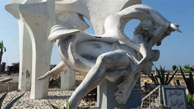 نشرة أخبار الإسكندرية: تشويه تمثال عروس البحر.. ورفع ٩٢ طن قمامة