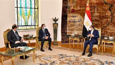 رسائل السيسي لسعد الحريري.. دعم مصر الكامل لاستعادة استقرار لبنان الأبرز