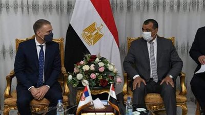 هيئة الإنتاج الحربي تبحث مع 